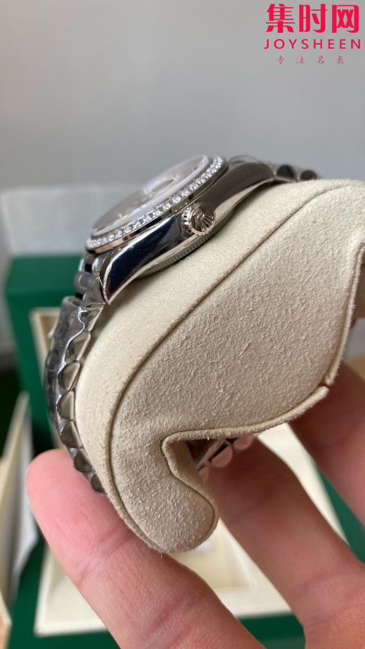 劳力士GS日志31系列 女款日志31mm 贝母钻面钻圈 女士腕表 2236机 新品劳力士女款蚝式日志型腕表31mm 到货 商品图4