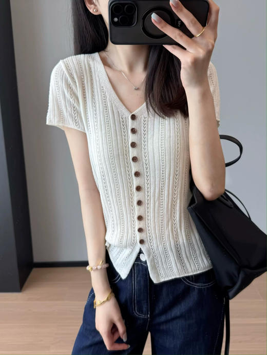 竹节麻小蛮腰V领小飞袖上衣 商品图9