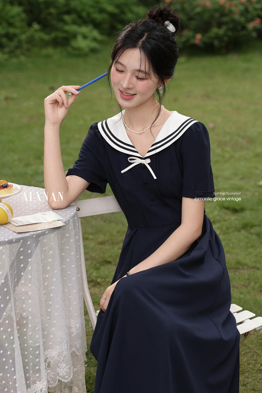 鹿向南[格兰芬多学院]夏法式优雅气质小众款简约甜美感短袖连衣裙 商品图5