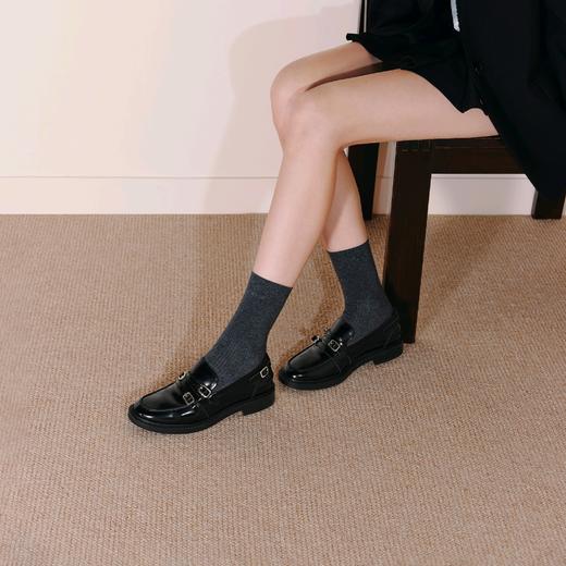 【云粉节】【思加图】BF楼思加图25秋简约搭扣黑色低跟乐福鞋EFI07吊牌价1490，现价1098 商品图5