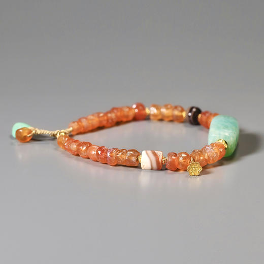 西亚高古天河石+红玛瑙金莲多宝手串 商品图5