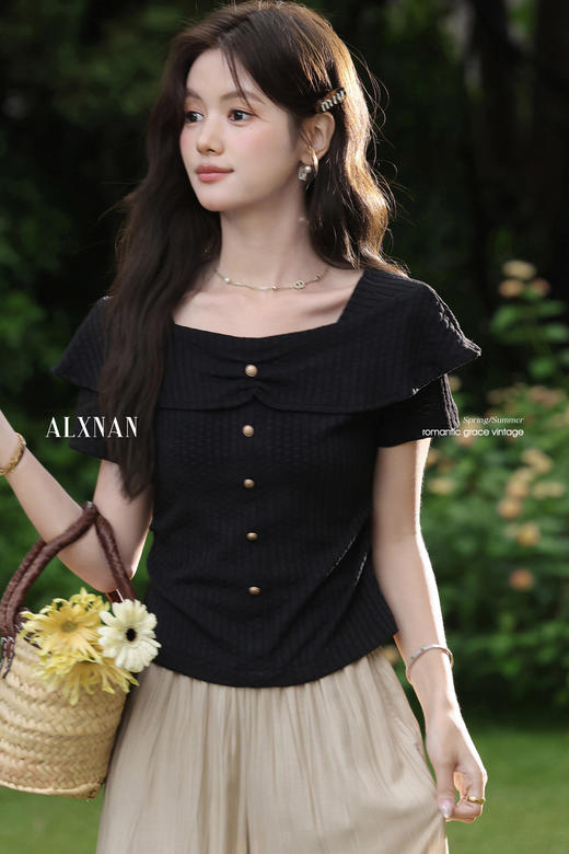 鹿向南漂亮独特气质荷叶边黑色T恤设计感收腰短袖法式上衣女夏季 商品图5