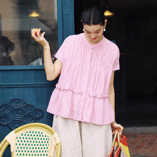 绽放367朵/【多巴胺系列】色织亚麻小立领开襟捏褶层次感短袖小衫 商品图0