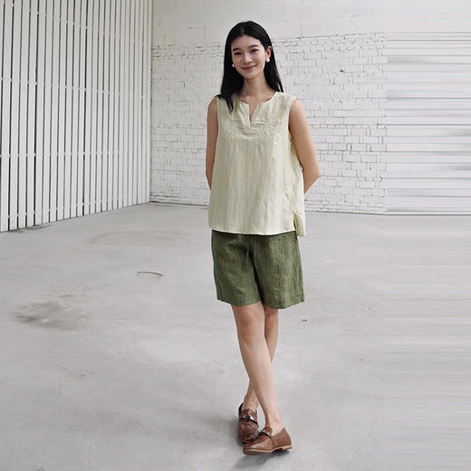 绽放315朵/【多巴胺系列·青柠】亚麻茶花盘带绣V领无袖背心吊带 商品图2