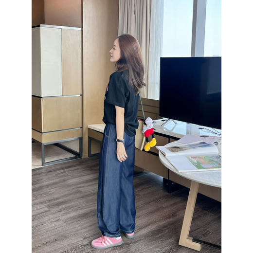 2506516    抽绳休闲天丝牛仔裤 商品图4