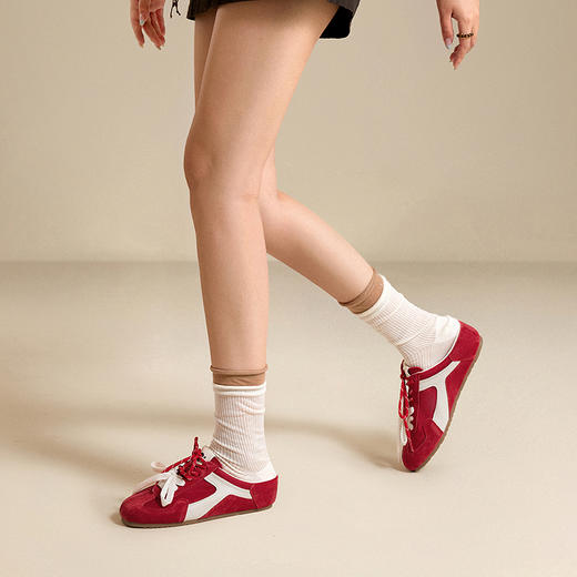 千百度复古休闲包头拖女款复古德训鞋一脚蹬薄底拖鞋A25215903 商品图2