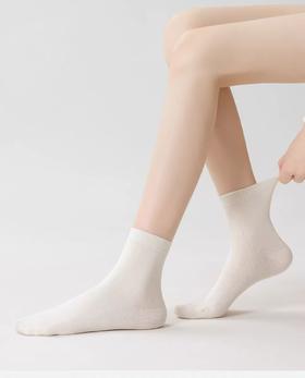 「5A级品质桑蚕丝袜」夏季简约纯色女士真丝袜子抗菌短筒透气 高真丝含量薄如蝉翼的桑蚕丝料子自带凉感、限时抢购❗❗51300(7 天内发货)