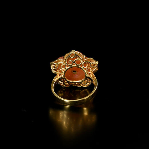 清代红玛瑙梅花“鸿福”戒指 商品图3