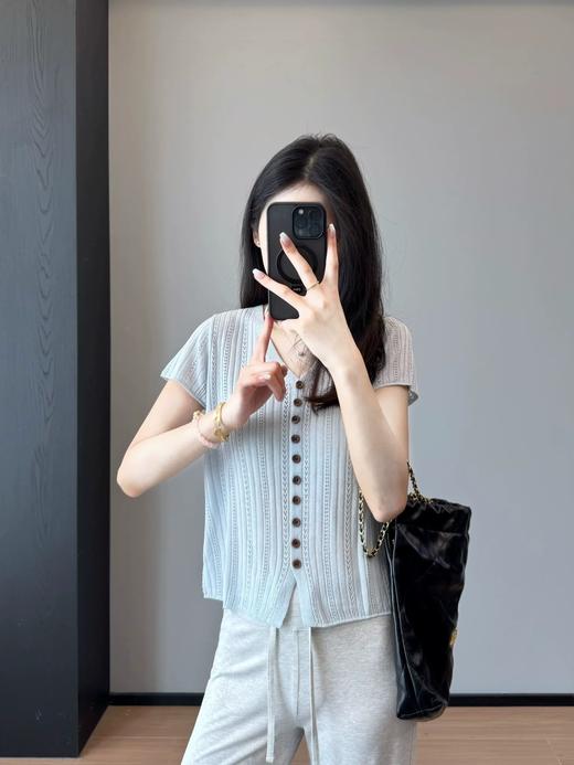 竹节麻小蛮腰V领小飞袖上衣 商品图12