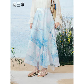两三事沁凉海滩2025夏新款温柔风蕾丝拼接印花高腰半身裙飘逸长裙