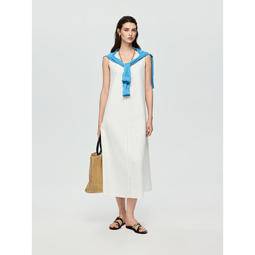 棉仓363616040-初棉棉麻V领连衣裙 商品图4