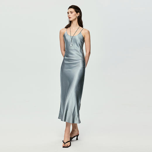 棉仓363616038-初棉醋酸流动感气质连衣裙 商品图0