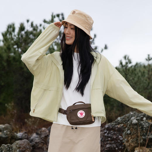 北极狐 女士户外防晒衣2025春夏徒步防泼水外套皮肤衣082512074 商品图4