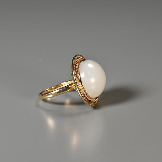 清代和田白玉“白富美”戒指 商品图3