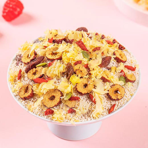 贡宝林燕窝坚果银耳羹 软糯香醇轻食代餐300克/桶 商品图5