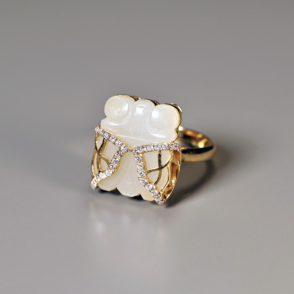 清代和田白玉蝉“梦仙”戒指