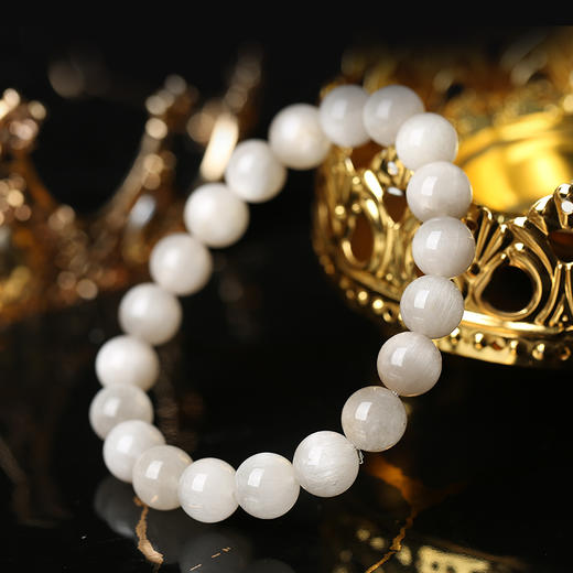 灵机生活馆「玉骨冰兰」猫眼白兔毛素圈手链高级水晶同款小众清新 商品图4