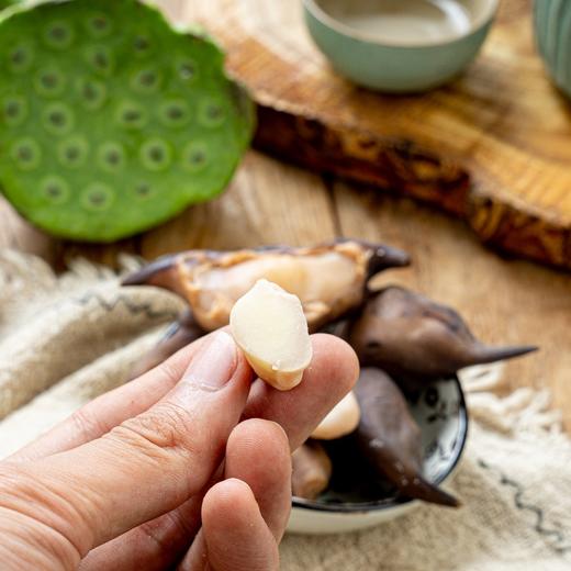 头茬【洪湖鲜菱角】现摘现发，生熟两吃，根本停不下来！维生素高热量低，jianzhi人士福音！ ✅个头饱满，肉厚味甘 ✅生吃鲜嫩脆甜，清香可口，营养价值高 商品图3