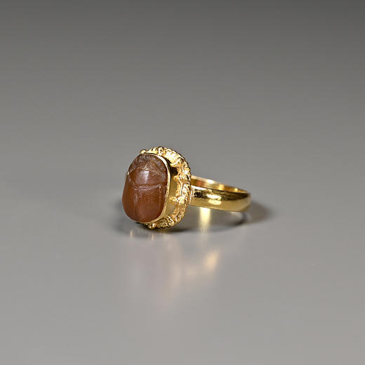 古埃及棕红玉髓圣甲虫戒指 商品图1