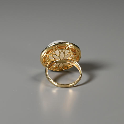 清代和田白玉“白富美”戒指 商品图4