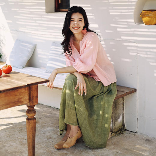 绽放女装376朵/【多巴胺系列】苎麻炒色局部抽褶松紧腰半身中长裙 商品图2