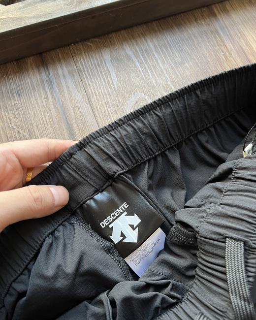 点此购买 迪桑特夏季男士户外运动休闲天丝皮肤梭织速干长裤 xj 322914 商品图10