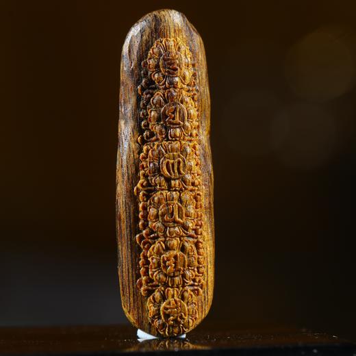 BC.LT6.26-8   白棋沉水(六字真言)，2.81g 商品图0