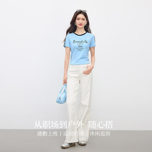 【周末秒杀】熙世界泽西风字母印花T恤女正肩圆领短袖设计感上衣2025夏季新款 商品图2