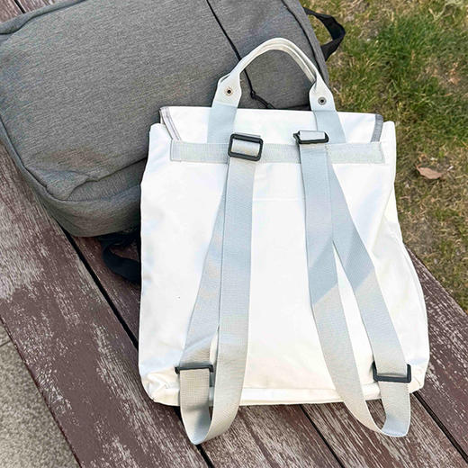 小米超轻折叠背包 商品图1