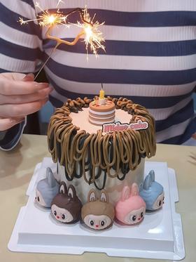 卡通主题款 Labubu奶油拉线风