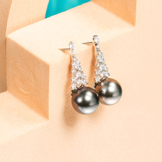 S925银冰雪大溪地黑珍珠耳饰 商品图0
