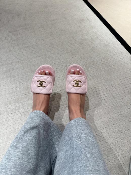 香奈儿25SS菱格书包扣拖鞋（HC） 商品图11