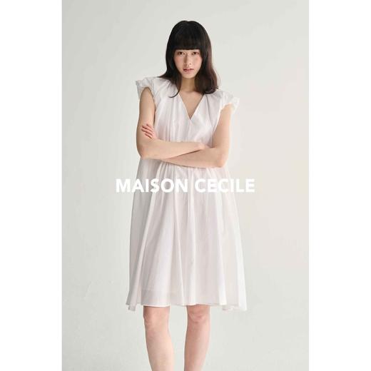 MAISON CECILE三色/复古法式V领设计感压褶双层飞飞袖A字连衣裙 商品图1