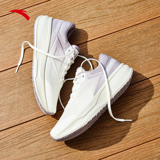 【399任选2件】安踏神行丨女子轻便减震运动鞋2025夏季新款健身训练鞋122537718 商品图1