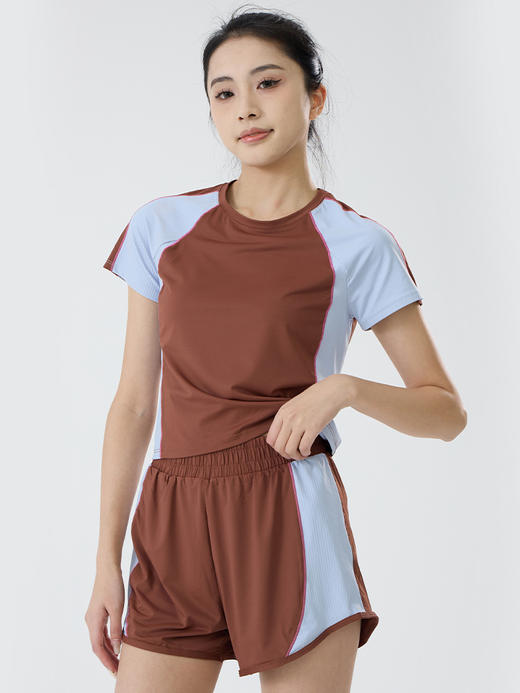 【路路精选】运动套装女瑜伽服透气速干高弹户外跑步休闲健身宽松瑜伽健身短袖短裤 商品图4