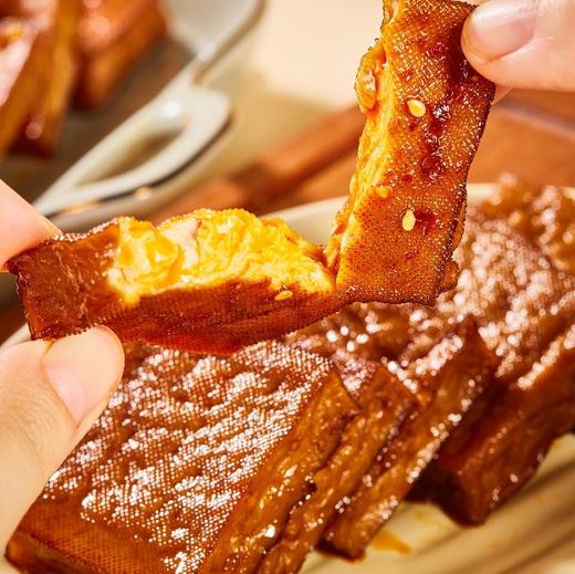 【湖南宝藏零食限时返团 开胃 解压 休闲 追剧必备零食】新鲜现做，湖南特色平江豆干 湘地山泉泡皖豆醋水点浆三滤三烘 27道工序老卤香软糯香辣超韵味 卤香香辣双味多选 商品图0