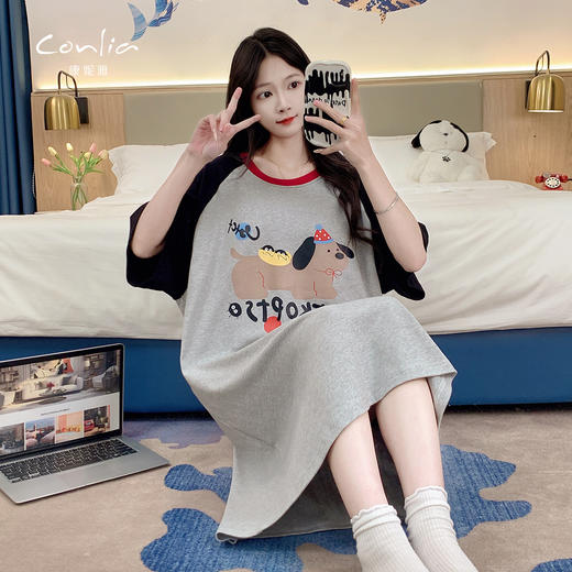康妮雅女式短袖睡裙 商品图0