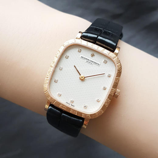 【95新】Vacheron Constantin 江诗丹顿Essentielles系列25150/000R-9643石英机芯26*27MM（女款）现售价：30300！300825TJ32 商品图7
