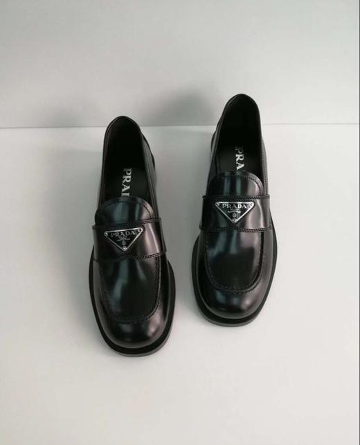 女款logo乐福鞋020 商品图0