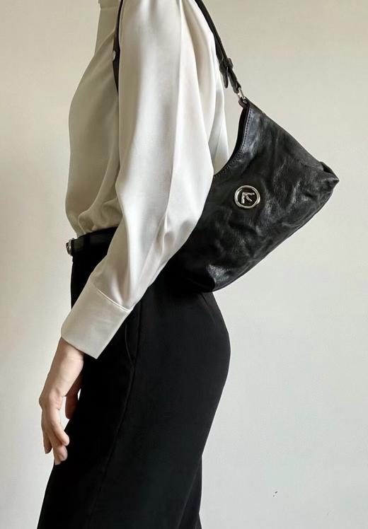 Grotto箭头包 牛皮休闲单肩腋下包 Z-15468 商品图13