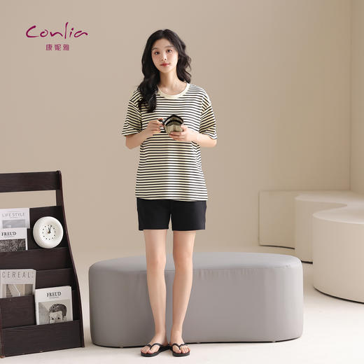 康妮雅女式短袖短裤套头套装 商品图0