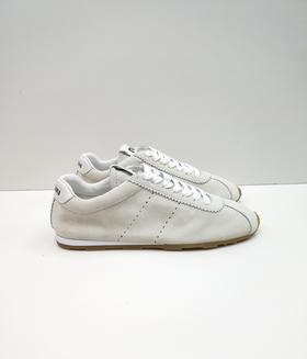 女款Plume绒面皮革运动鞋017