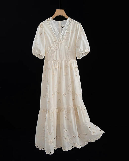 刺绣连衣裙 商品图6