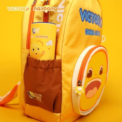 威克多胜利 羽毛球包 奶龙联名系列 儿童双肩包  BR011JRNLCO25 商品图2