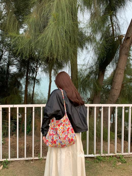 老米优品🎈3-5天！日本代购同款，好品质《复古ins风碎花帆布包》100%棉，把浪漫背在身上，让日子也染上碎花的温柔～ 下架 商品图3