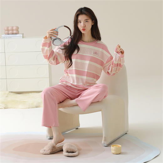 康妮雅女式长袖长裤套头套装 商品图5