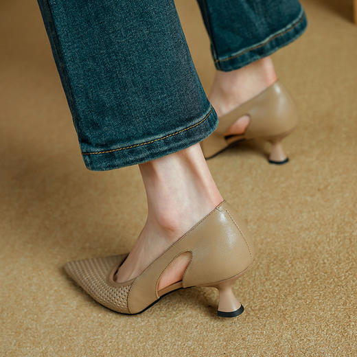 【预售5天】头层牛皮法式透气镂空尖头洞洞凉鞋女新款浅口单鞋高跟鞋PS&PS3150 商品图4