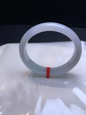 620354，53.8淡紫底贵妃，满圈带浅紫底，还飘些浅绿在其间，清新秀气 有特色