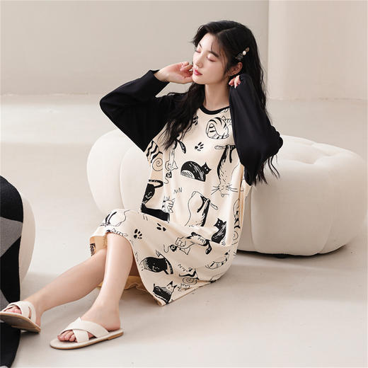康妮雅女式长袖睡裙 商品图2