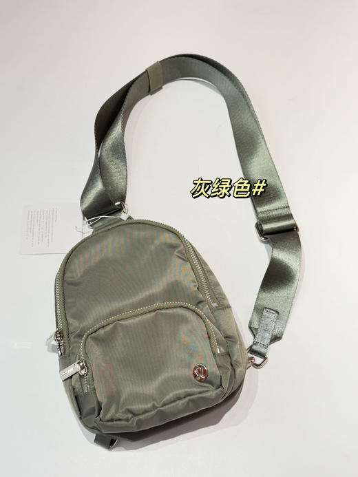 lululemon Everywhere Small Sling Bag便携休闲小包胸包斜挎包 商品图14